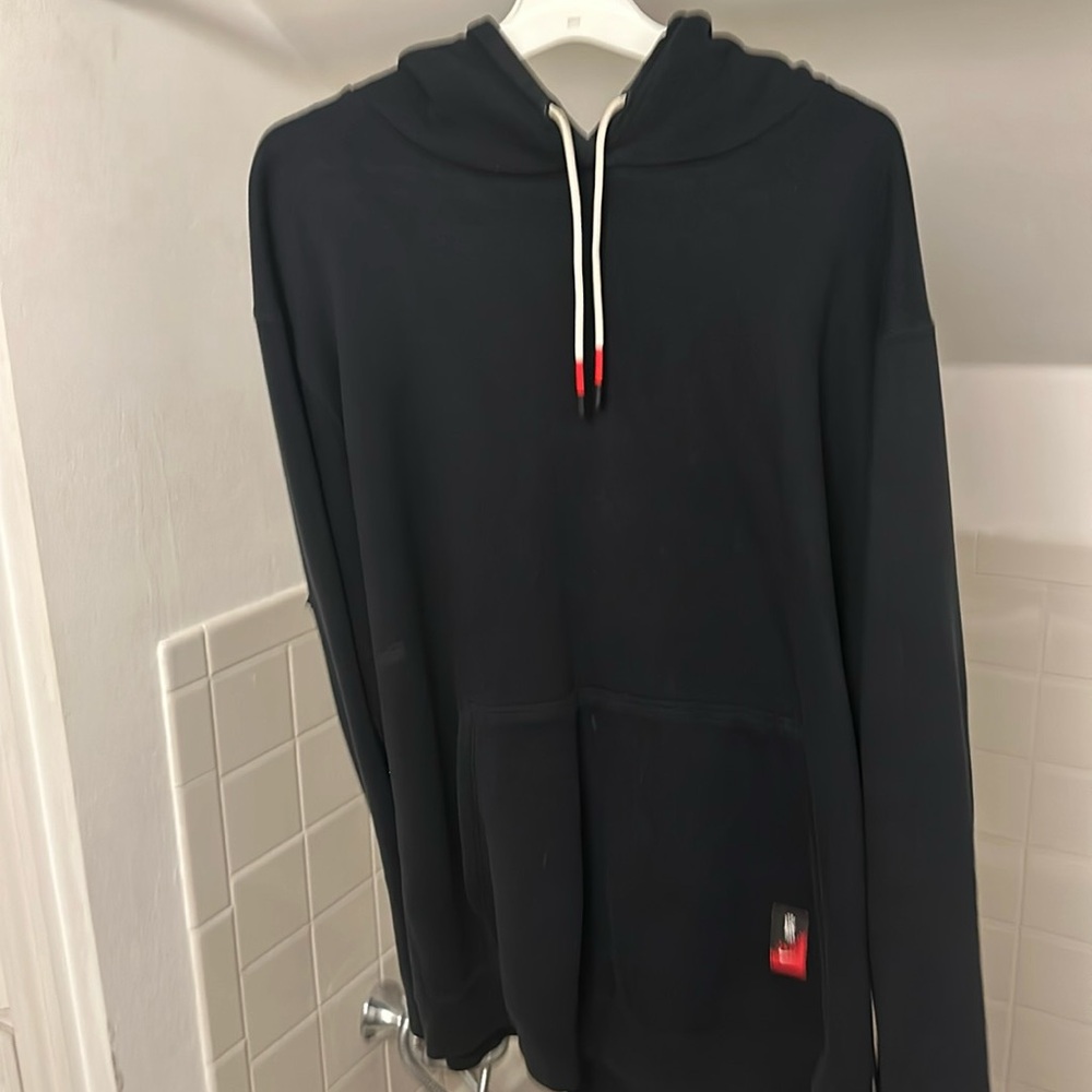 NIKE KYRIE IRVING MENS HOODED SWEATSHIRT